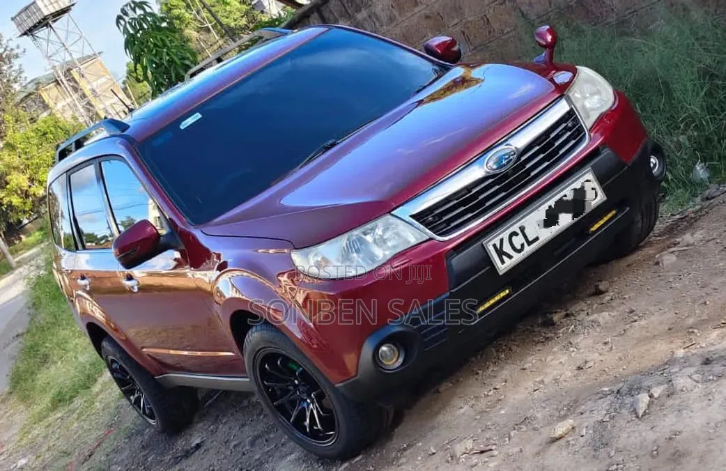 Subaru Forester 2011 Red