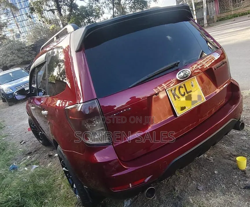 Subaru Forester 2011 Red