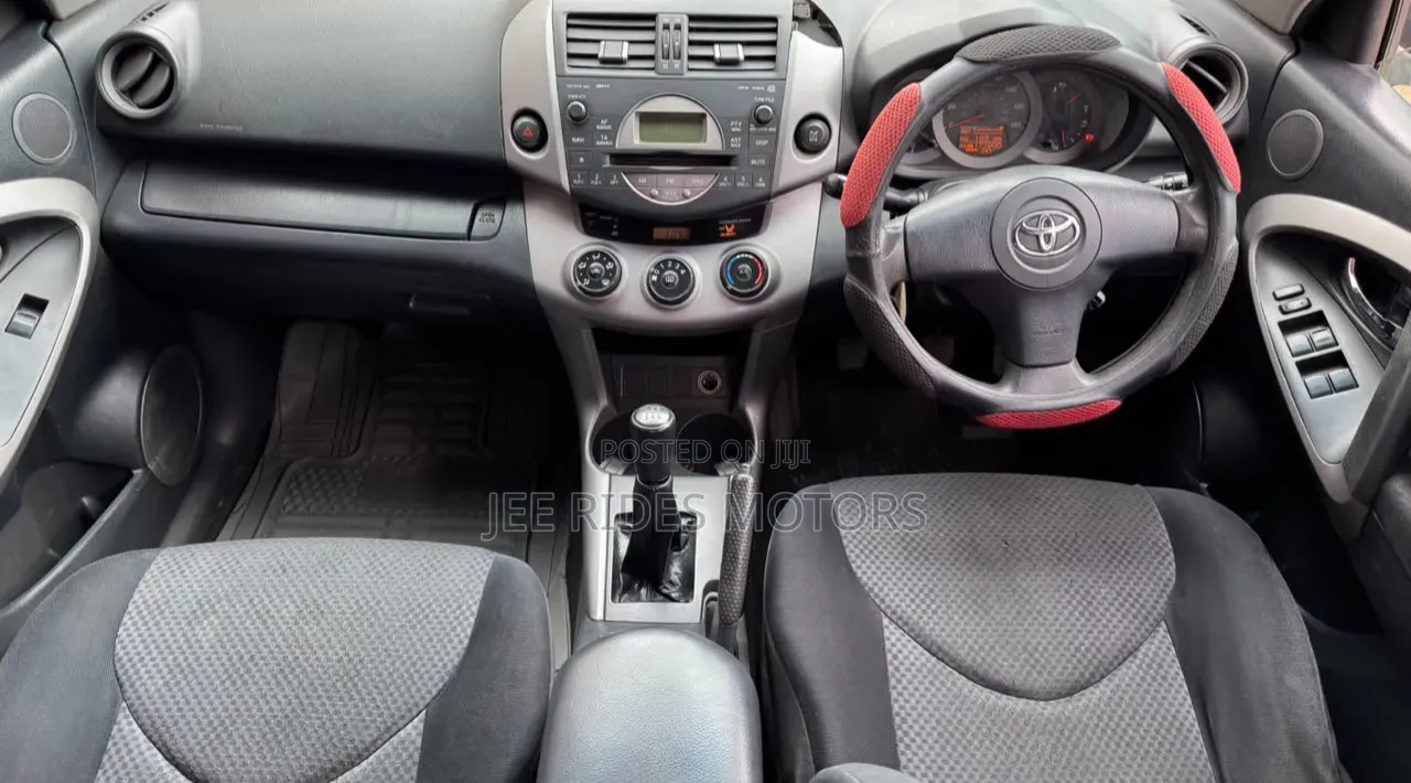 Toyota RAV4 2008 Silver