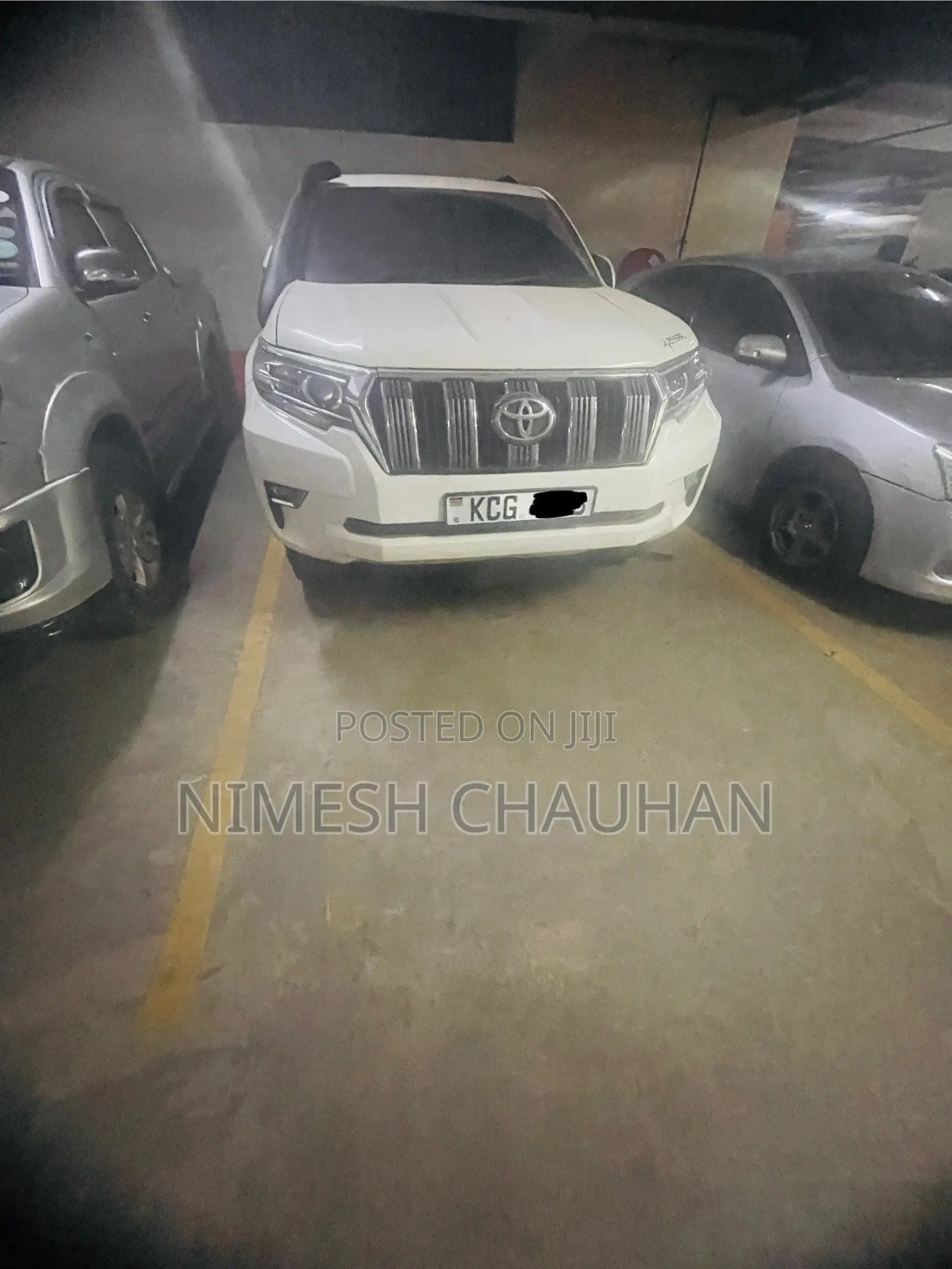 Toyota Land Cruiser 2010 White