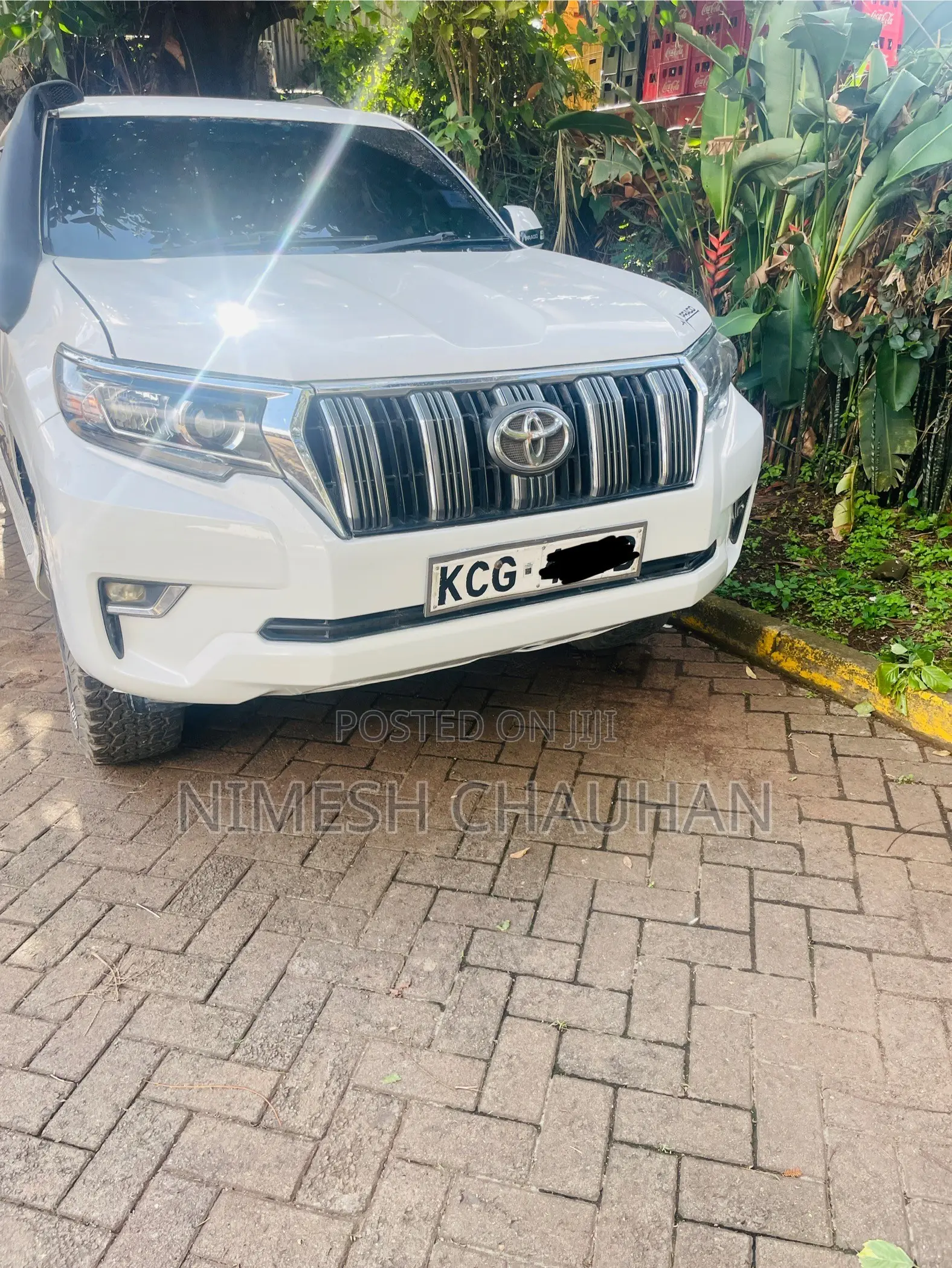 Toyota Land Cruiser 2010 White