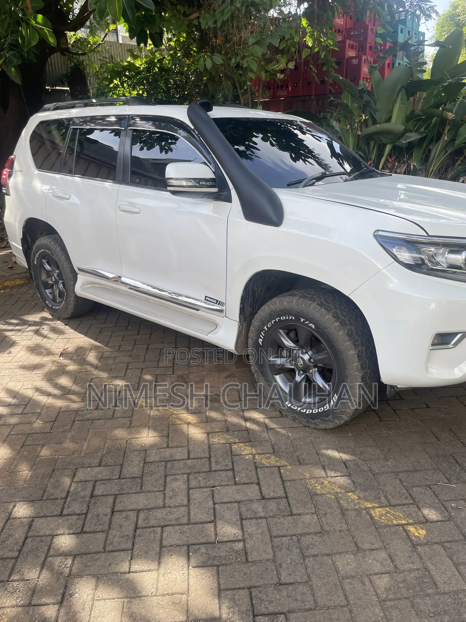Toyota Land Cruiser 2010 White