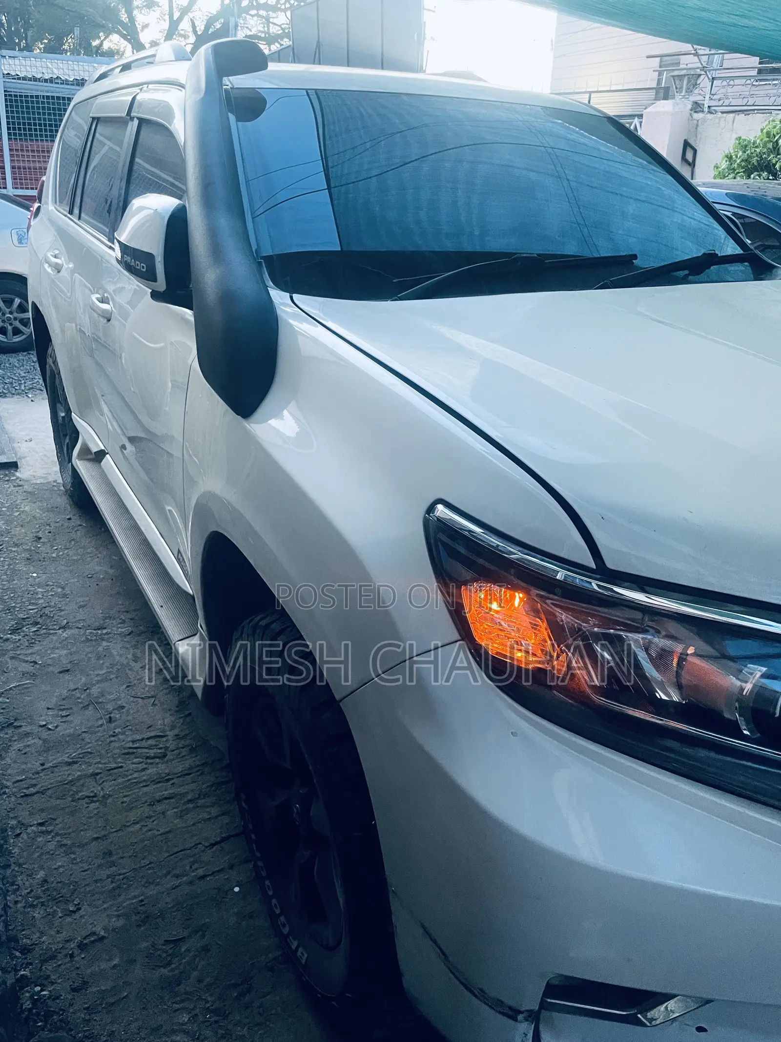 Toyota Land Cruiser 2010 White