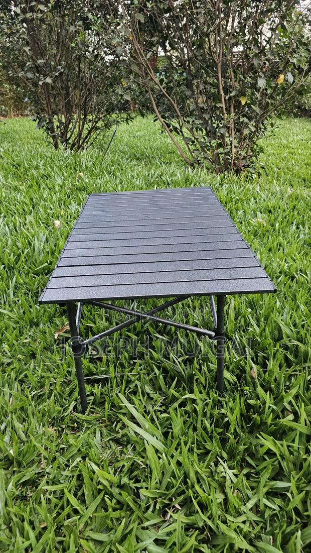 Portable Outdoor Table - thumbnail 2