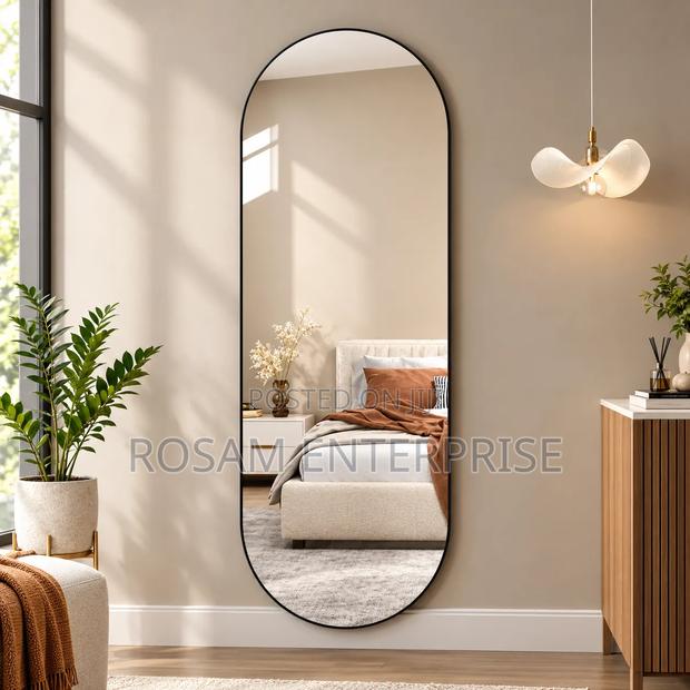 Wall Mounted Unbreakable Bathroom Mirror - main view