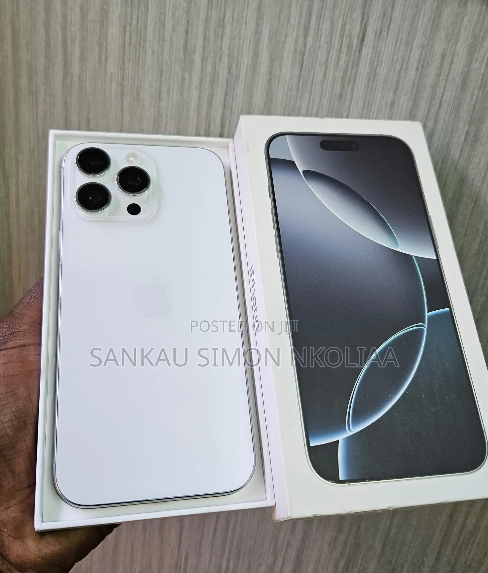 Apple iPhone 16 Pro Max 256 GB White