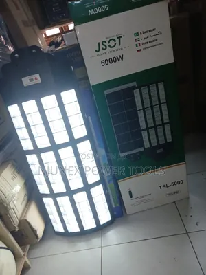 New Model 5000W Solar Street Floodlight