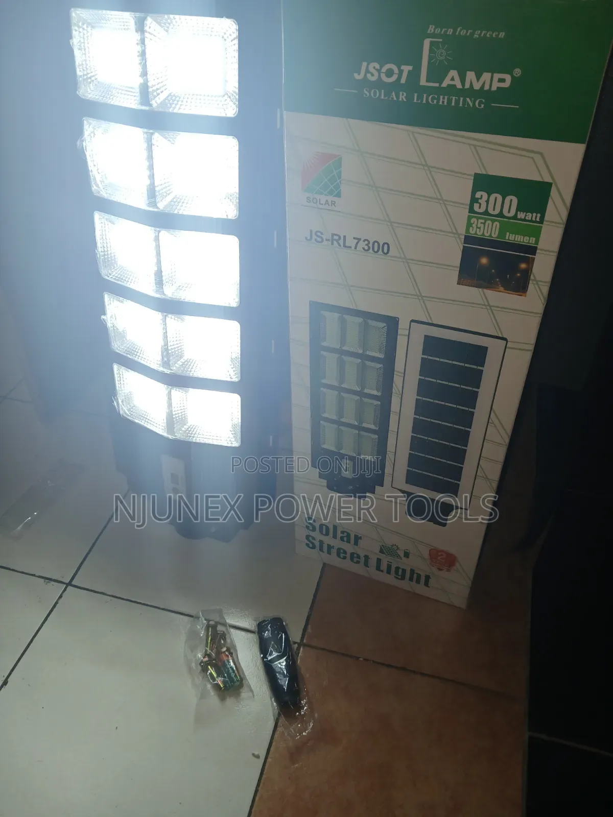 Double Sided 300W Solar Streetlights