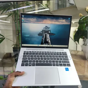 Laptop HP EliteBook 840 G9 16GB Intel Core i5 SSD 256GB