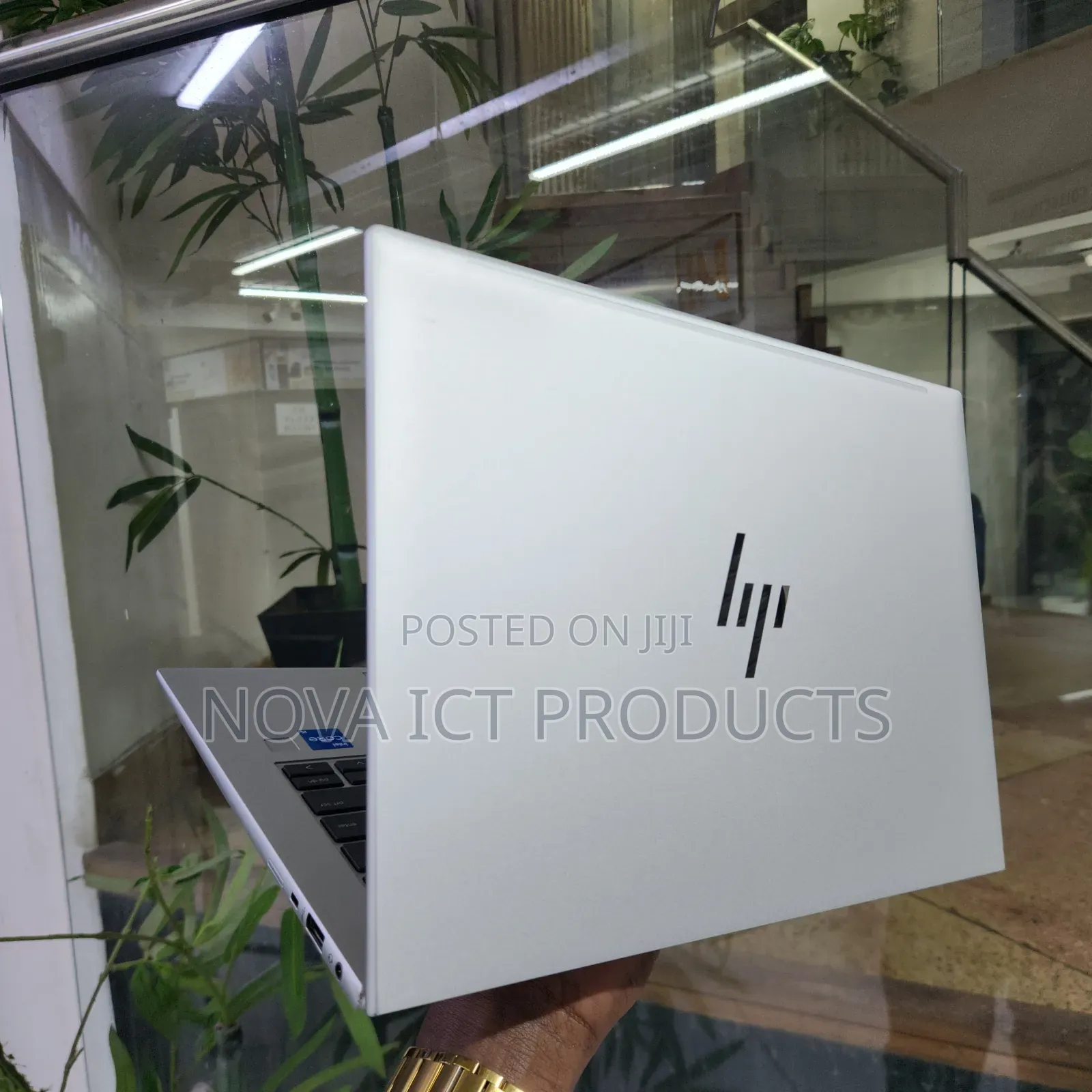 Laptop HP EliteBook 840 G9 16GB Intel Core i5 SSD 256GB