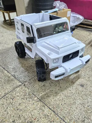 4×4 Kids Electric Car 
 Model No 5166
With Remote Control
