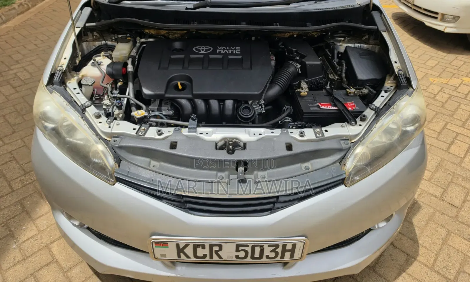 Toyota Wish 2010 Silver