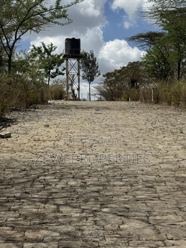 3 Acres Stalled Project