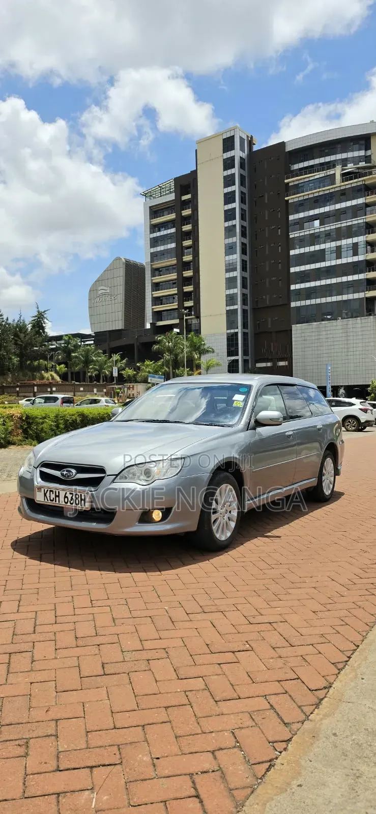 Subaru 1400 2009 Silver