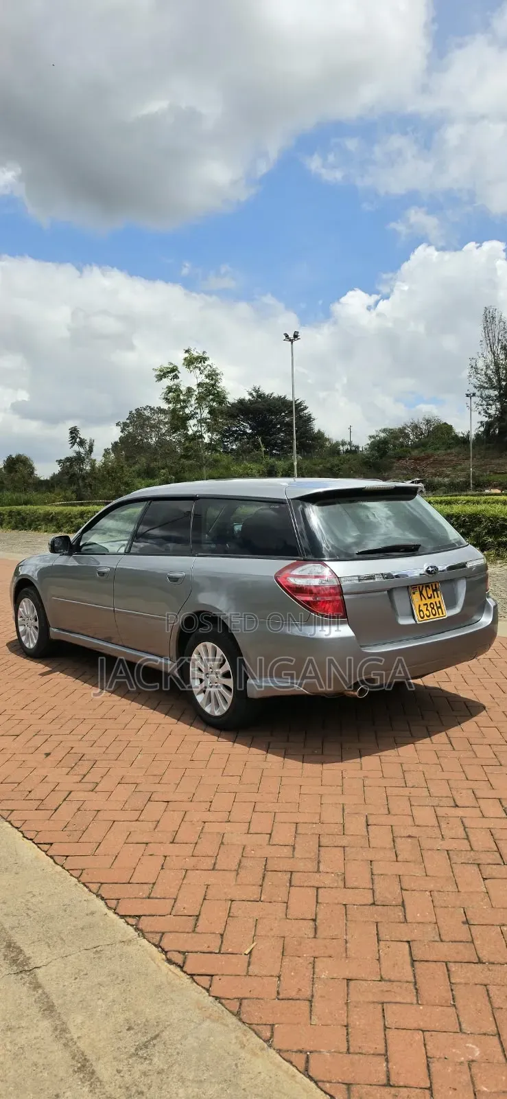 Subaru 1400 2009 Silver