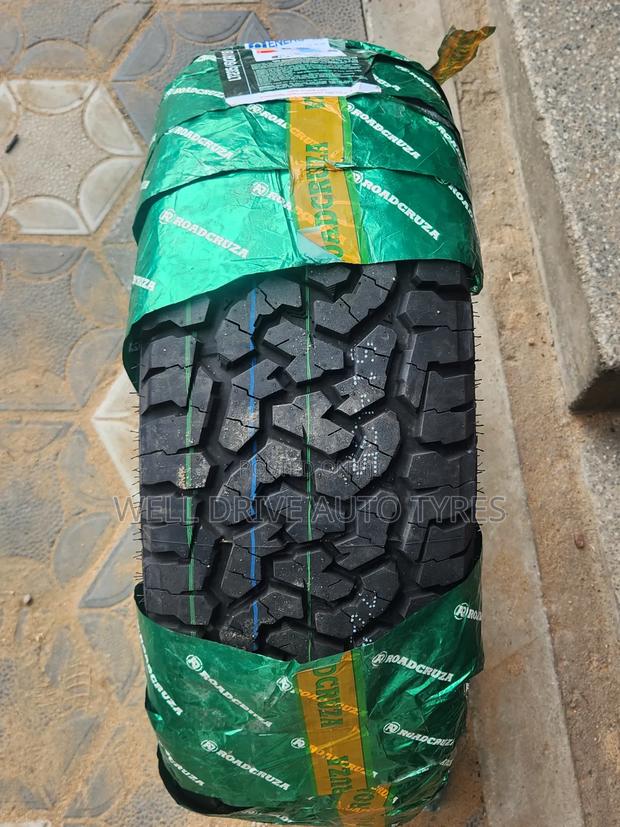 235/60r18 Roadcruza Ra1100 a/T