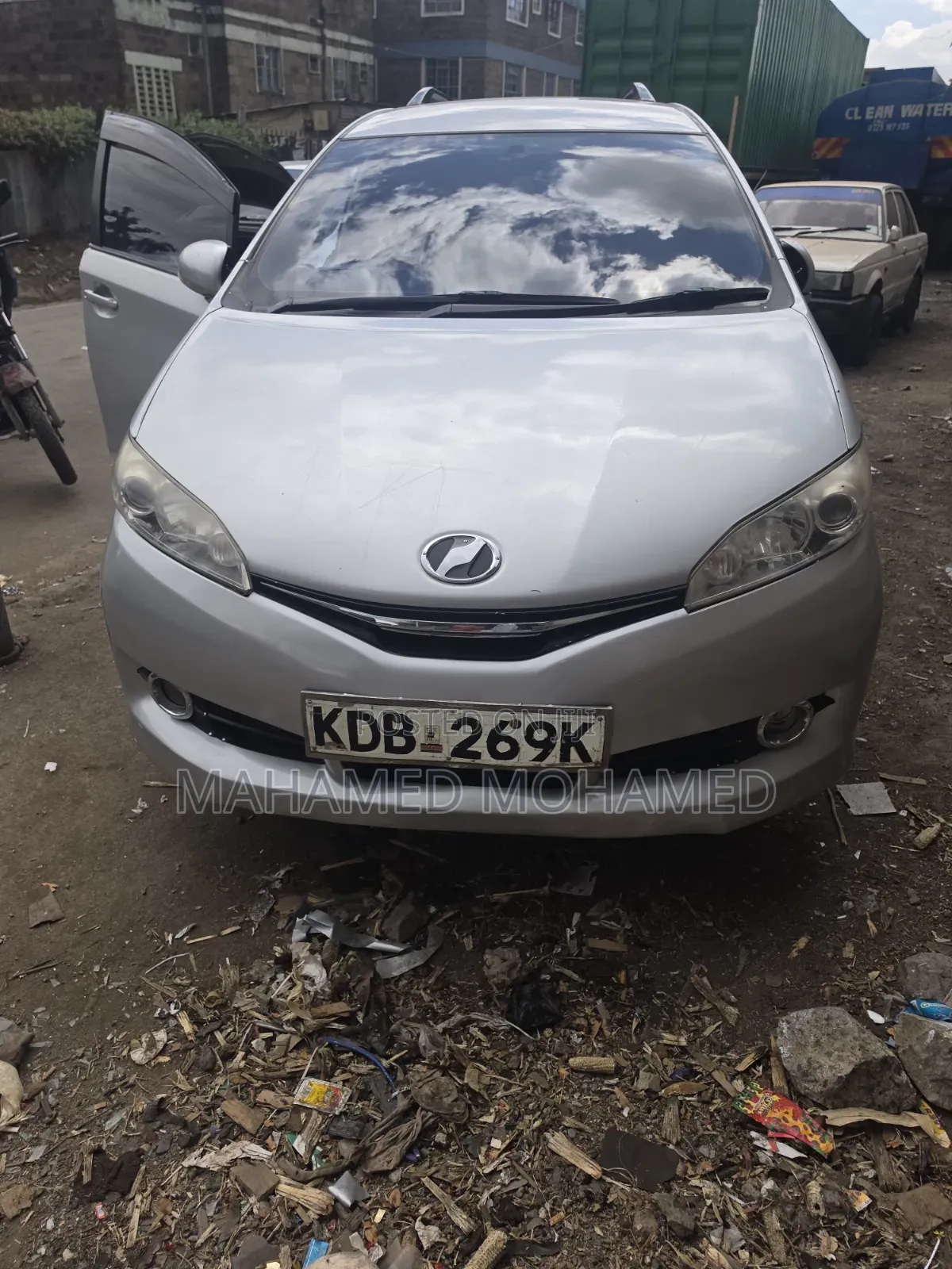 Toyota Wish 2013 Silver