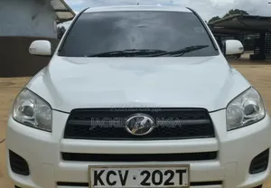 Toyota RAV4 2012 White