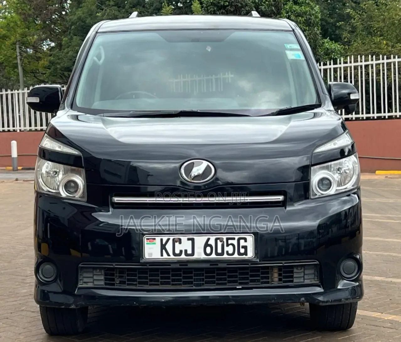 Toyota Noah 2009 Black