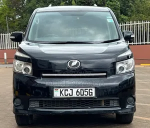 Toyota Noah 2009 Black