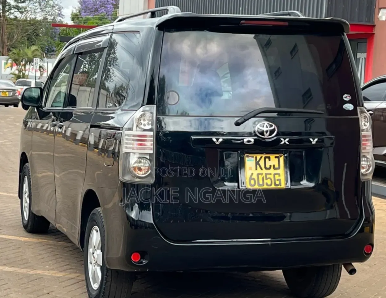 Toyota Noah 2009 Black