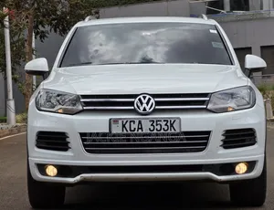 Volkswagen Touareg 2012 White