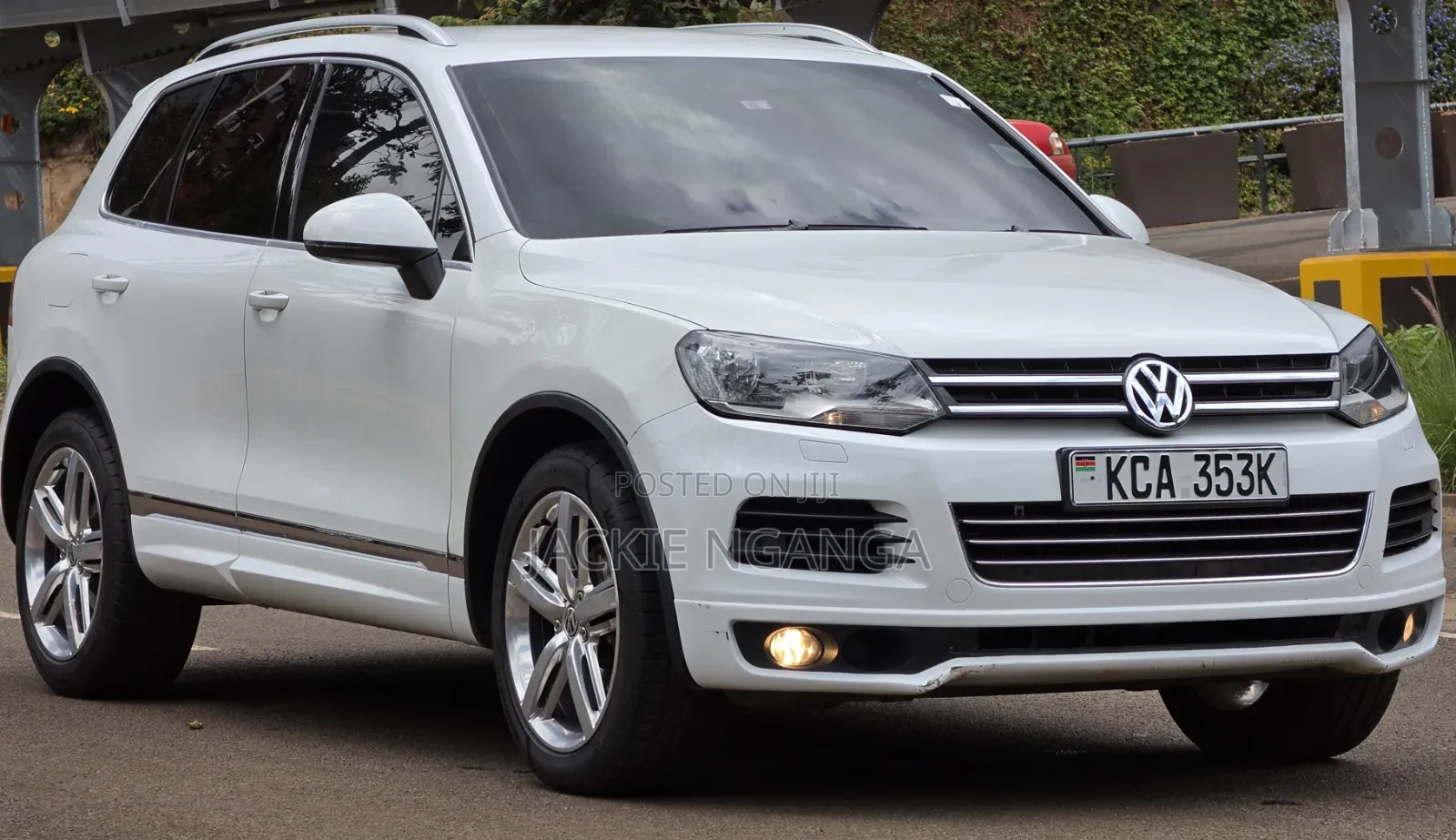 Volkswagen Touareg 2012 White