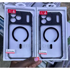Xundo Anti Yellowing Hard Clear With Black Edges for iPhone 17 Pro Max