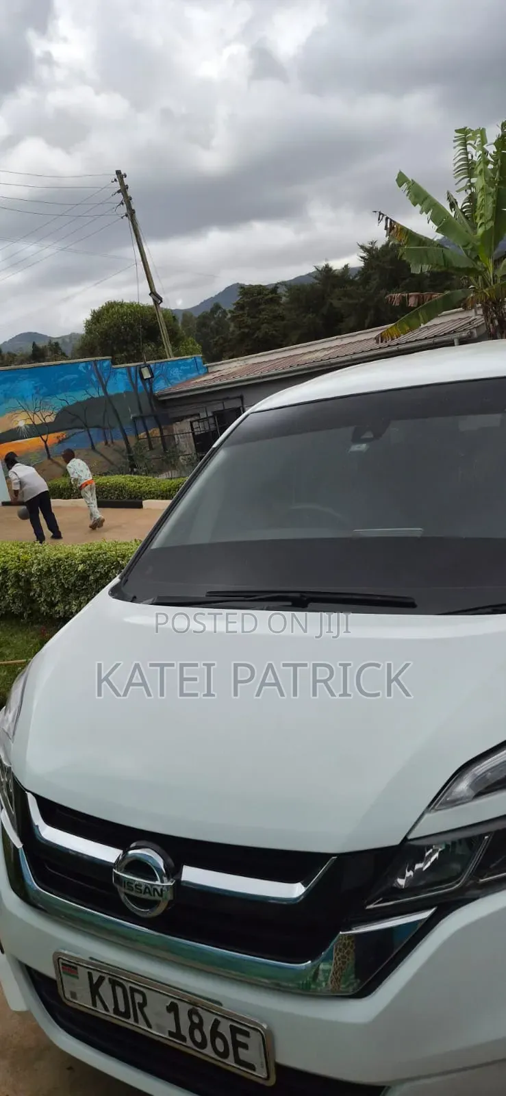 Nissan Serena 2017 White