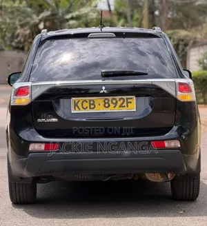 Mitsubishi Outlander 2014 Black