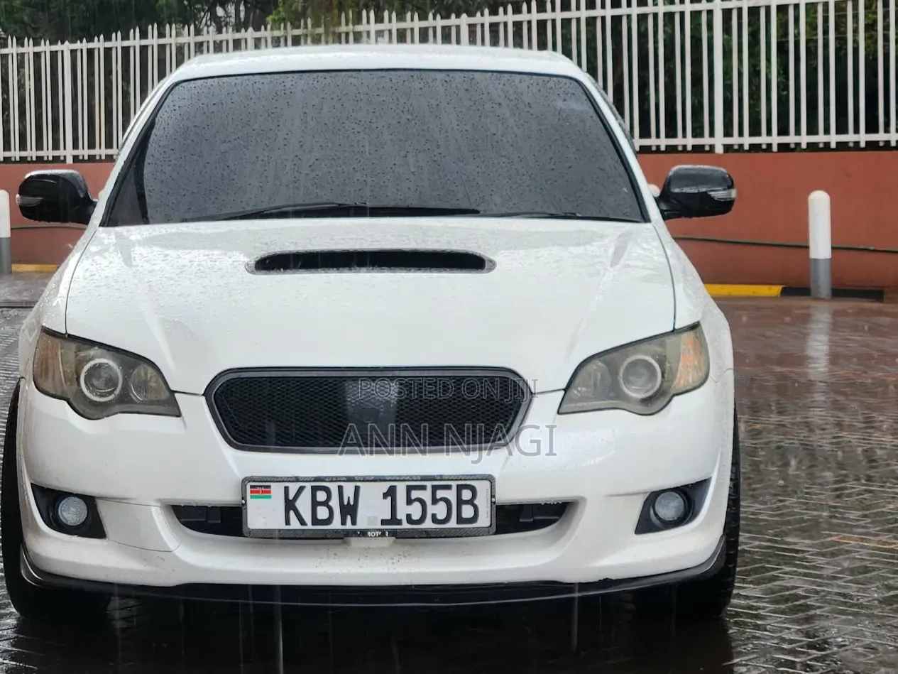 Subaru Legacy 2006 White