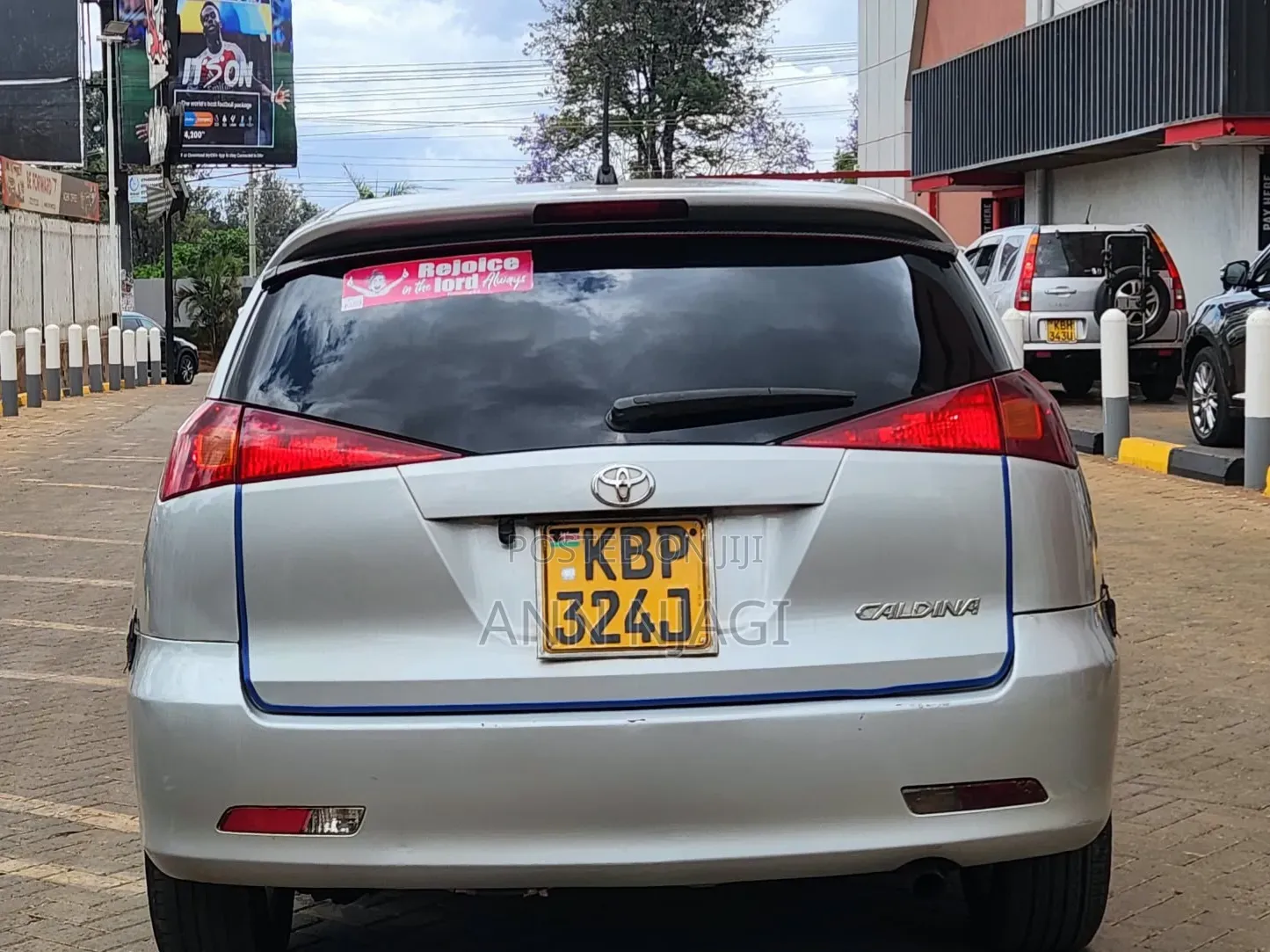 Toyota Caldina 2005 Silver