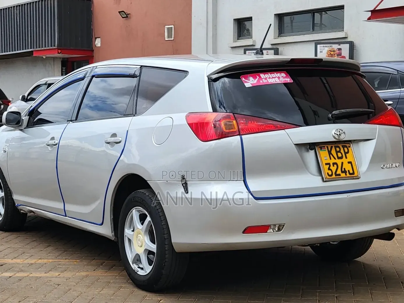 Toyota Caldina 2005 Silver