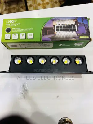 Solar Wall Lamp BK12 – Bright LED Solar Wall Light