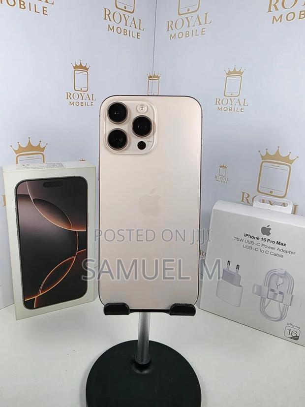 Apple iPhone 16 Pro Max 512 GB Gold - thumbnail 3