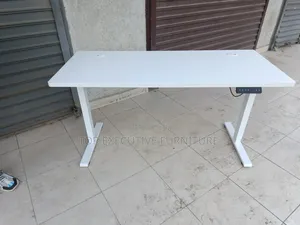 1.4m Electric Standing Adjustable Desk