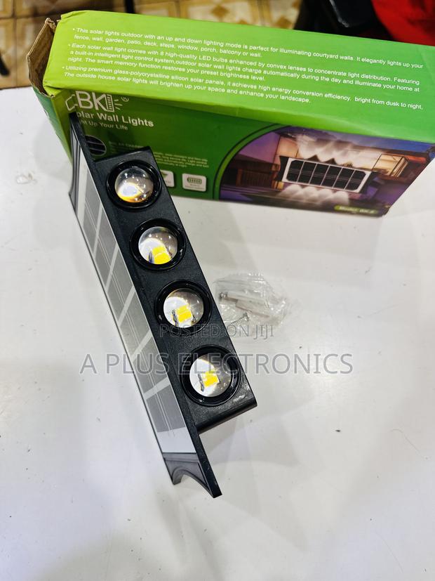 Solar Wall Lamp BK8 – Modern Solar Powered Wall Lamp - main view