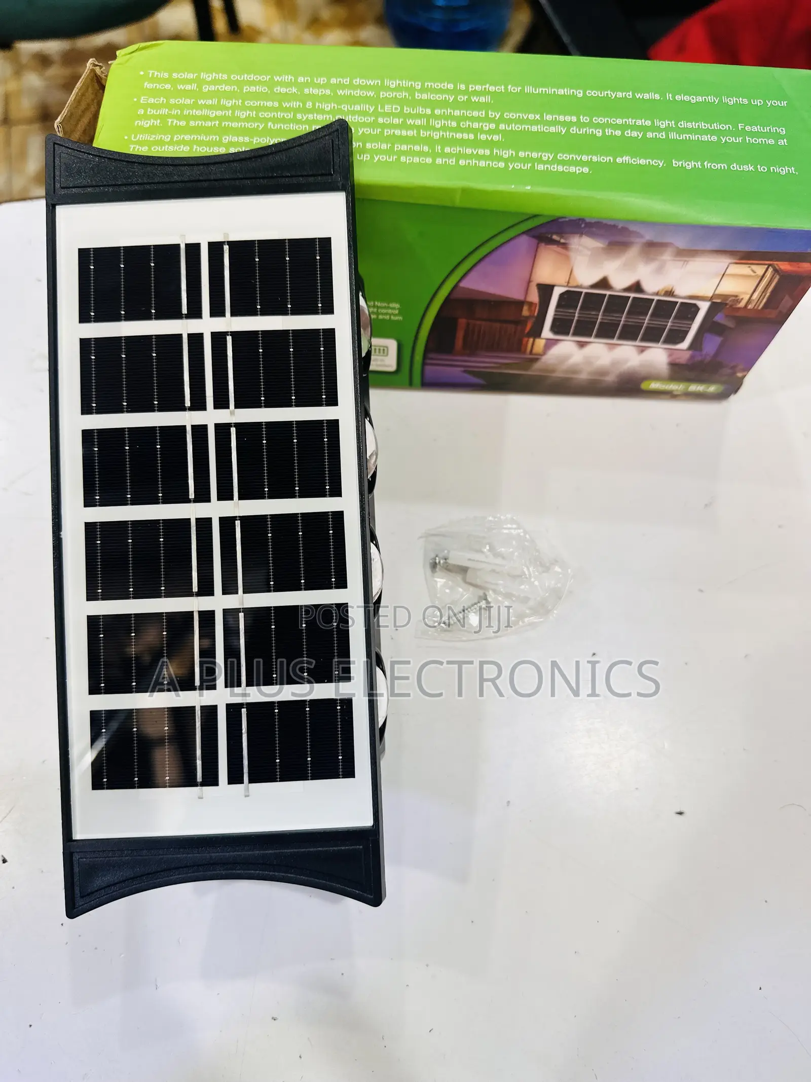Solar Wall Lamp BK8 – Modern Solar Powered Wall Lamp