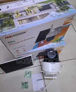 Hikvision 4MP Solar Powered Outdoor Camera With Two-Way Audio