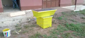 Bee Hives Langstroth and Top Bar