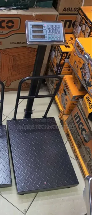 Large Base Platform Weighing Scale With Protective Guard