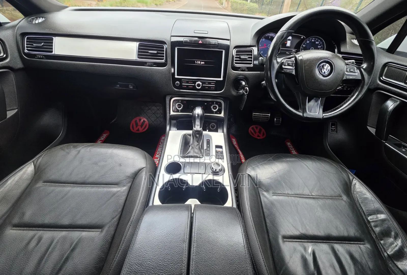 Volkswagen Touareg 2012 White