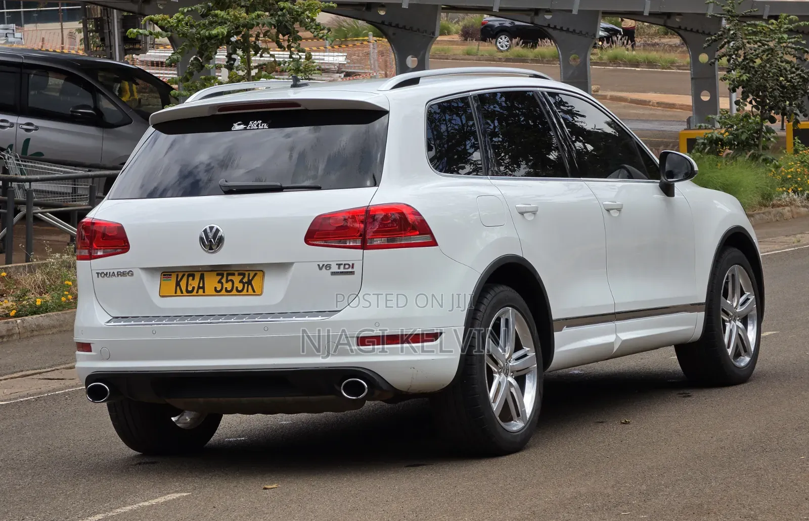 Volkswagen Touareg 2012 White