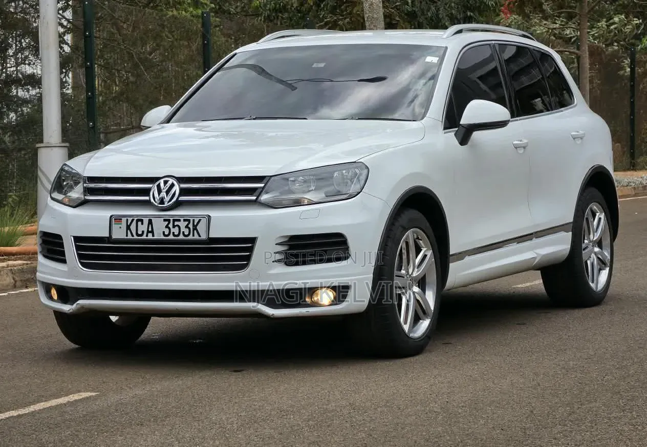 Volkswagen Touareg 2012 White