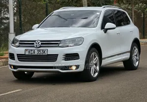Volkswagen Touareg 2012 White