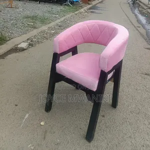 Modern Luxury Black and Pink Chair 