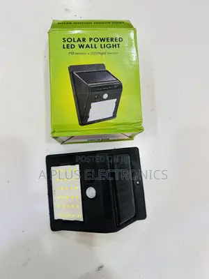 Solar Wall Light BK20 – Bright Outdoor Security Lighting