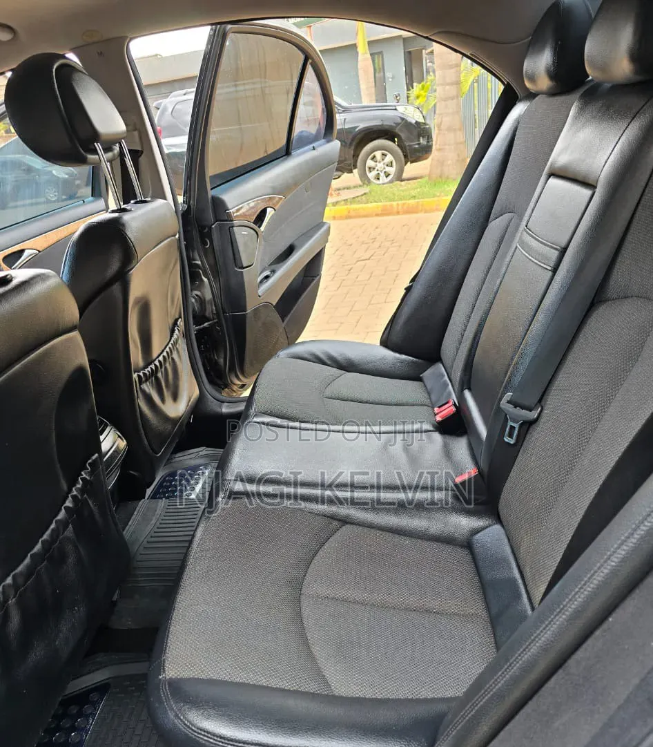 Mercedes-Benz E250 2010 Black