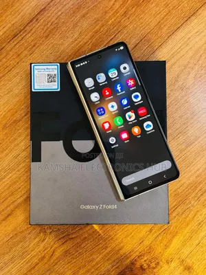 New Samsung Galaxy Z Fold3 5G 512 GB Gold