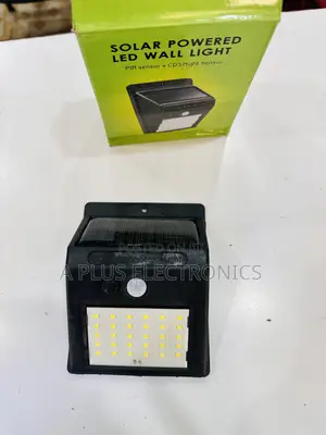 Solar Wall Light BK20 – Powerful Outdoor Solar Lamp